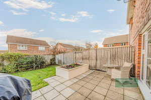 Photo 16- click for photo gallery